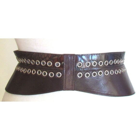 DESIGNER NEIMAN MARCUS BROWN LEATHER STUDDED CROC EMBOSSSED 3 1/2 \